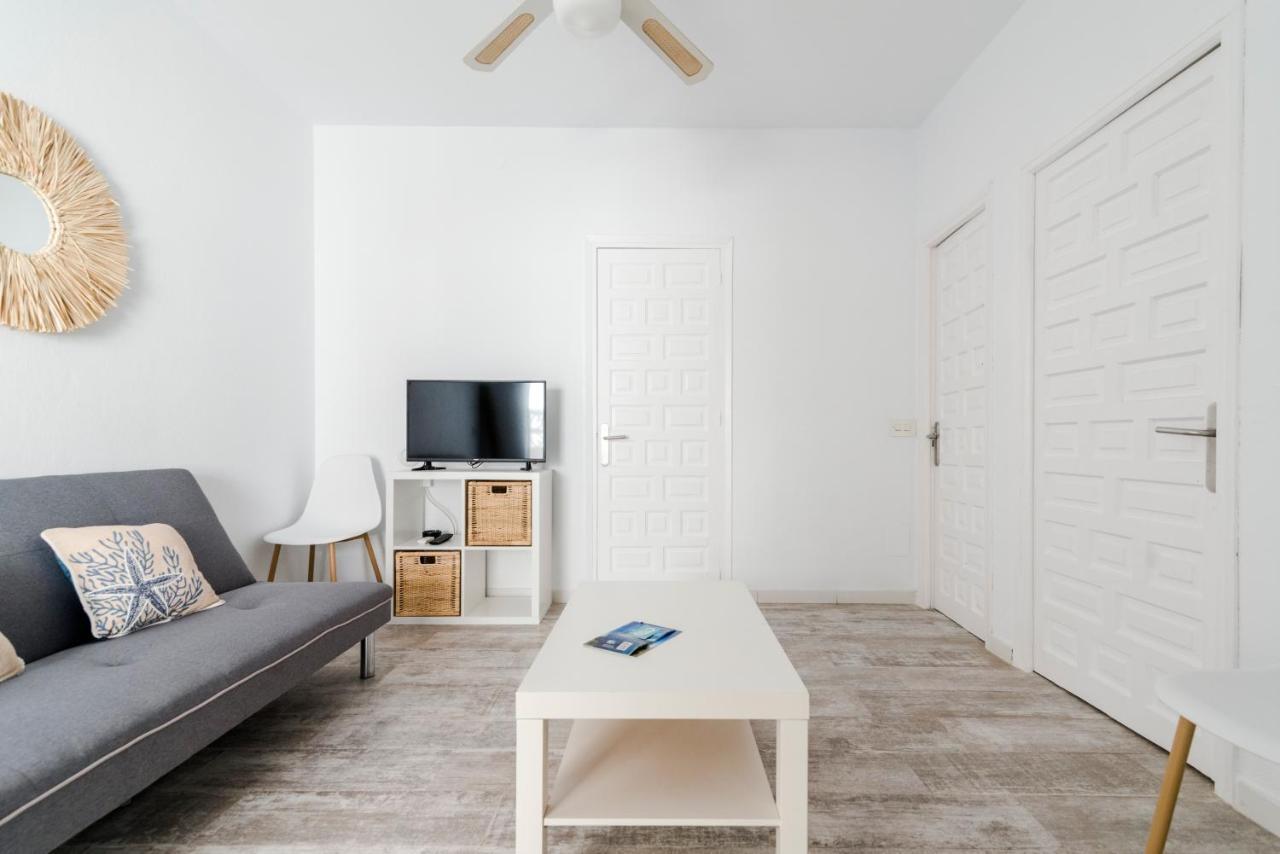 Apartamentos Verdera Es Pujols Kültér fotó